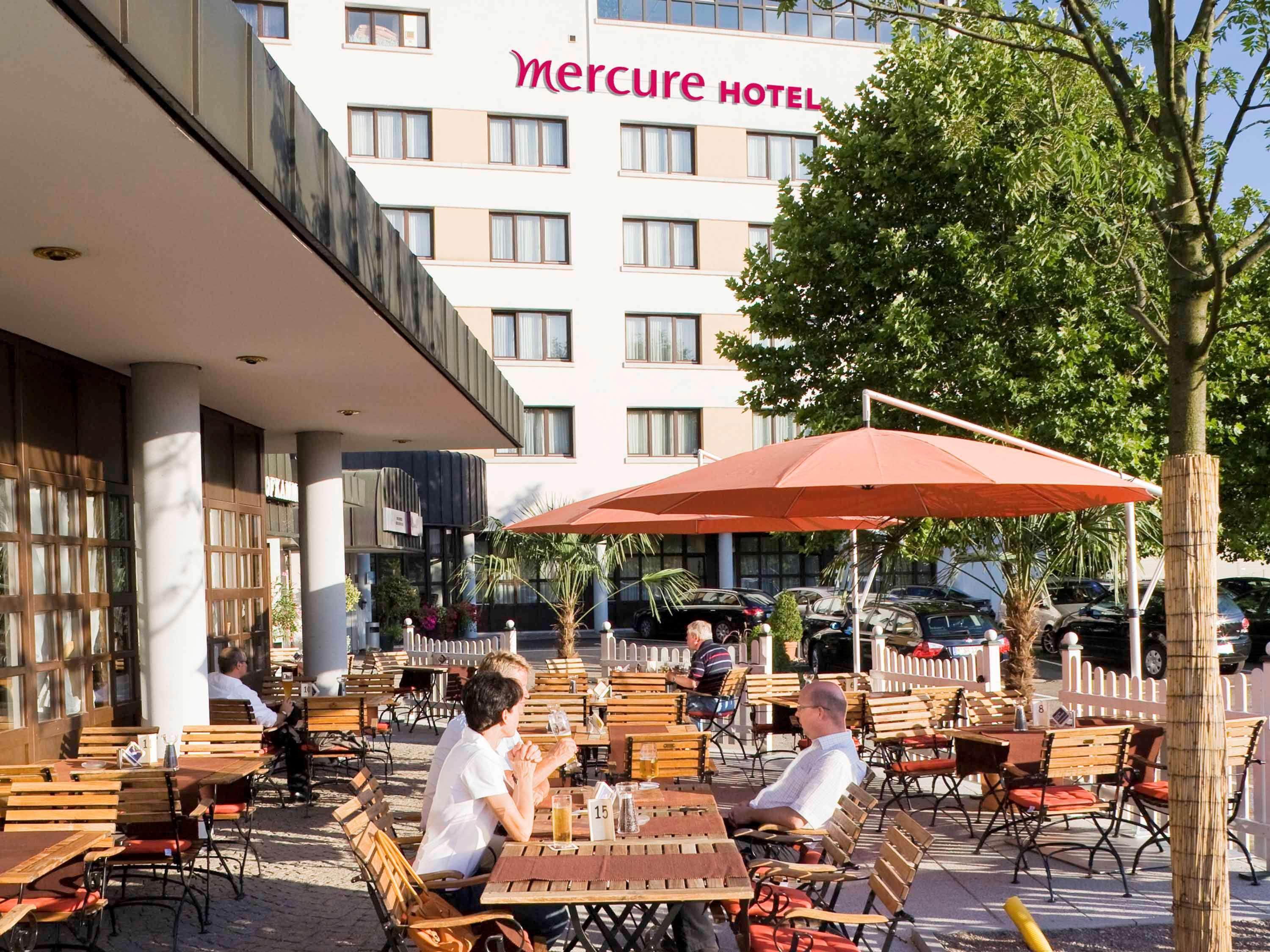 Mercure Hotel Am Messeplatz Ofemburgo Exterior foto